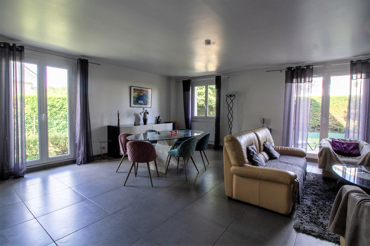 Maison 5 pièces 122 m² · à Marolles-en-Brie · 122 m² · 439 500 €