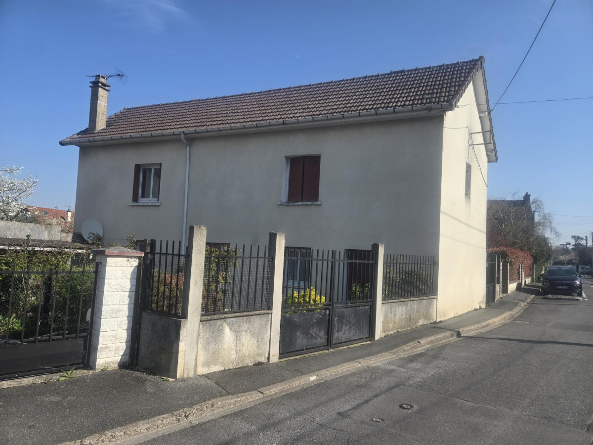 Appartement 5 pièces 97 m² · à Limeil-Brévannes · 97 m² · 290 000 €