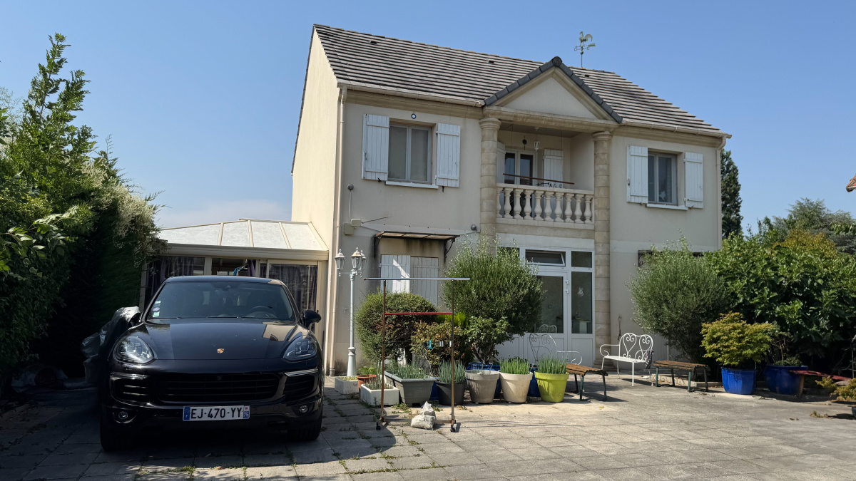 Maison 8 pièces 120 m² · à Boissy-Saint-Léger · 120 m² · 495 000 €