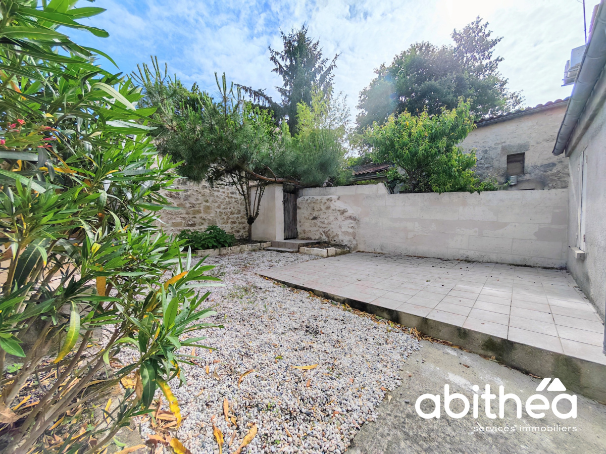 Maison 4 pièces 115 m² · à Fronsac · 115 m² · 150 000 €