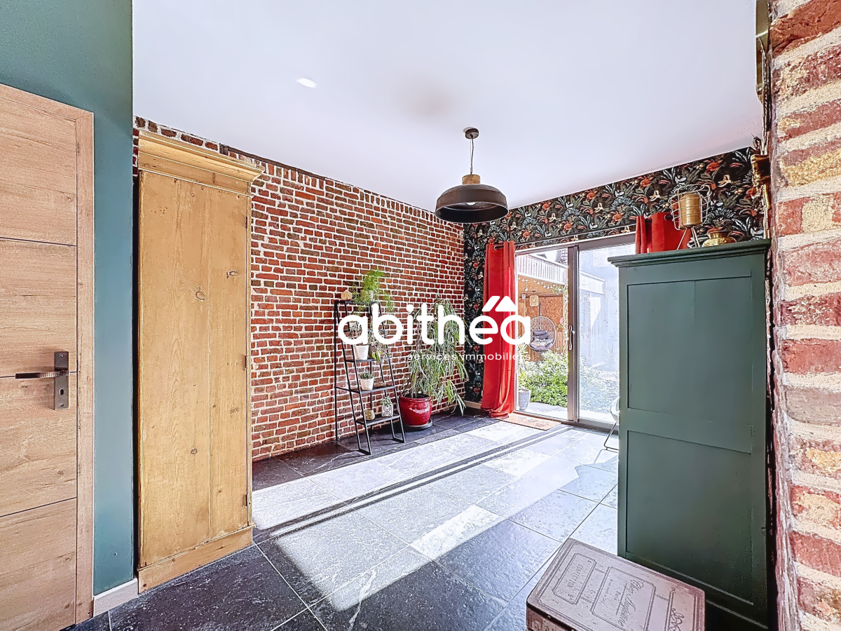 Maison 8 pièces 275 m² · à Arras · 275 m² · 599 900 €