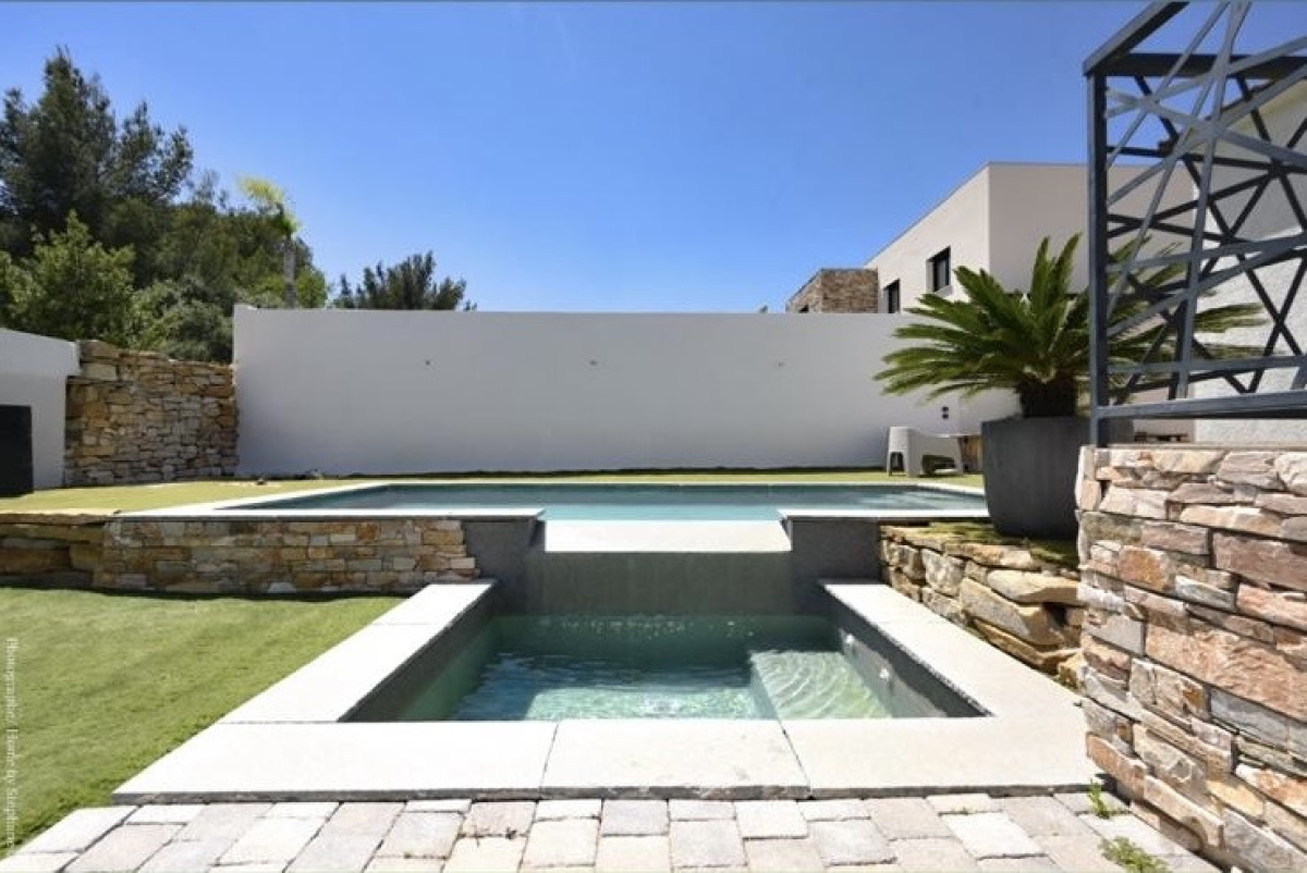Maison 4 pièces 100 m² · à La Ciotat · 100 m² · 670 000 €