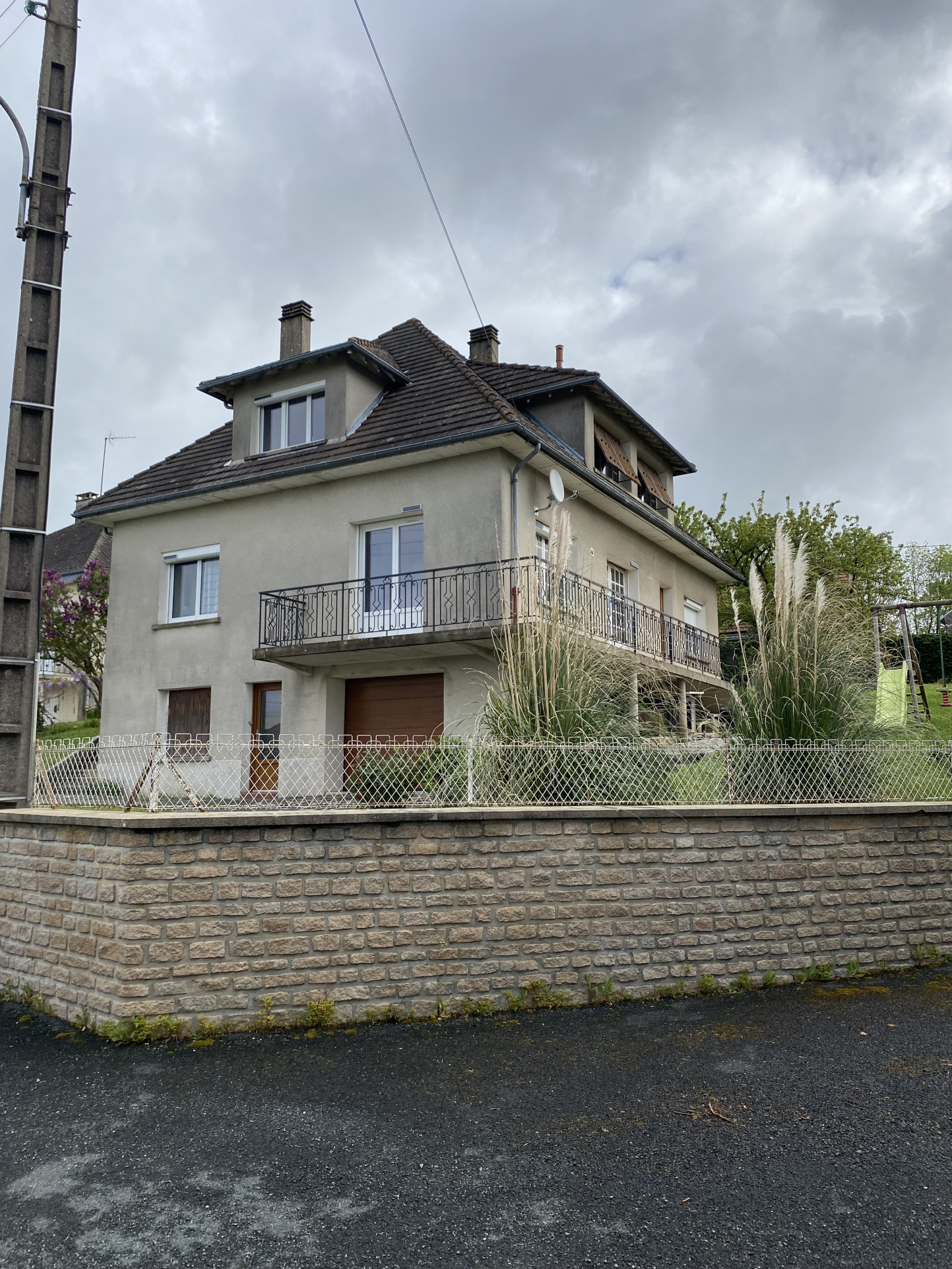 Vente Maison 136m² 6 Pièces à Dun-le-Palestel (23800) - Abithea